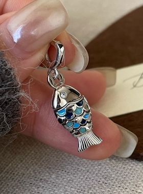 S925纯银锦鲤可摆动钥匙扣吊坠