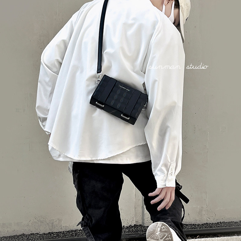潮牌盒子包男生2025新款小方包男包斜挎包高级感休闲单肩包小挎包,淘宝优惠券,粉丝福利购,淘宝优惠卷