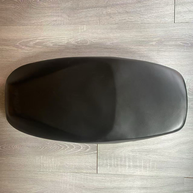 Suitable for the new national standard H8 electric car long seat bag H8 electric car large seat bag universal h8 battery car front seat cushion
