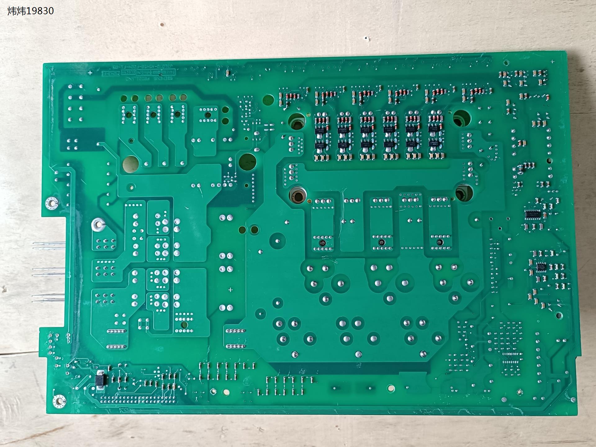 A5E00110981 西门子6SE7021-8TP70驱动（议价） - 图0