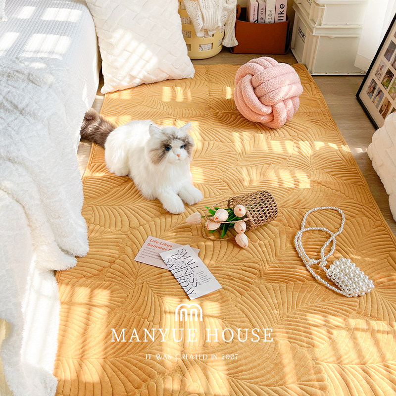 Cost-effective crystal velvet living room floor mat blanket cushion