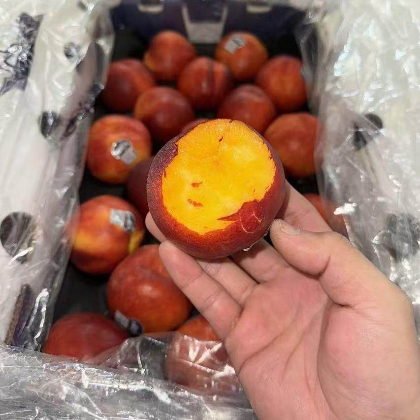 现货澳洲金腰带黄油桃新鲜水果进口黄肉桃子2斤礼盒装8斤顺丰包邮,淘宝优惠券,粉丝福利购,淘宝优惠卷