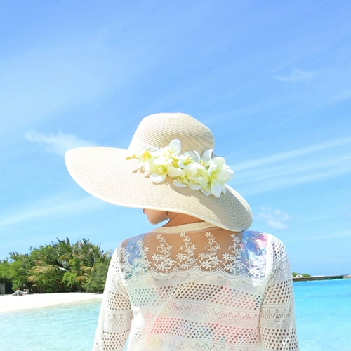 Лепестки ручной работы на пляже, цветочная кружевная трава, покрывая большую шляпу, приморские солнцезащитные оттенки женская шляпа Прилив