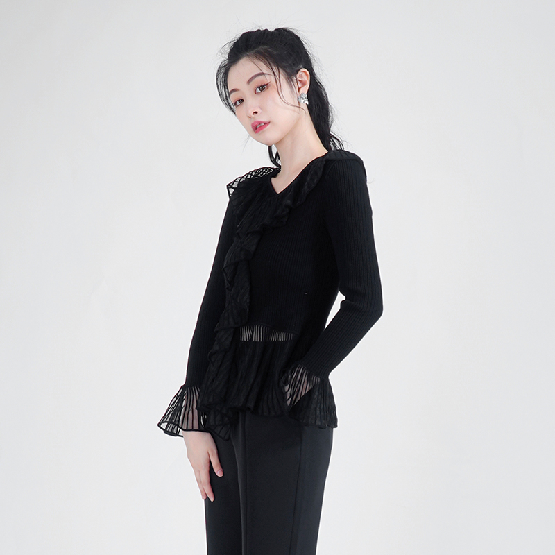 WEWE唯唯秋季新品女装个性复古高腰紧身上衣荷叶领喇叭袖