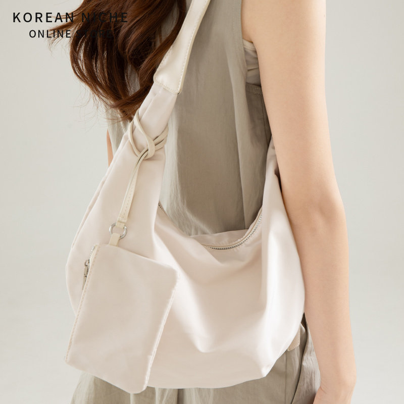 韩版小众设计纯色简约腋下包女高级感时尚通勤固件小包手提单肩包,淘宝优惠券,粉丝福利购,淘宝优惠卷