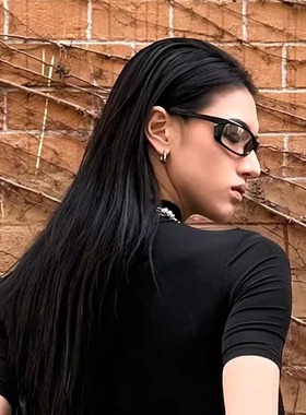 赛博朋克银反眼镜千禧y2k墨镜女款2025新款街拍欧美辣妹太阳眼镜