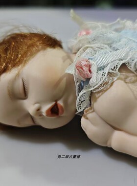 The Ashton Drake美术馆发行著名艺术家Titus Tomescu创作瓷娃娃