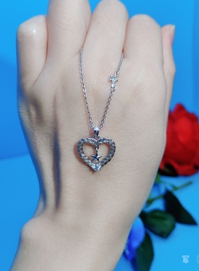 心尖只有你925纯银项链心尖镶嵌莫桑领花吊坠军恋女友特色礼物