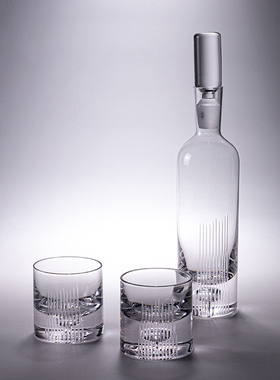 手工吹制玻璃酒具摆件现代简约酒店样板间会所高档醒酒器桌面软装