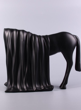 白马样板房会所电视柜雕塑摆件