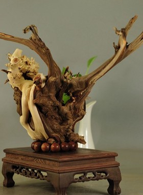 根雕倒流香笔筒摆件红白料崖柏