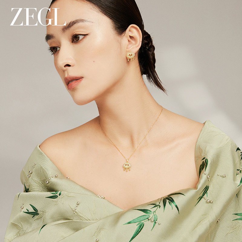 ZEGL设计师925银母亲节礼物和田玉项链女款2025新款如意锁骨颈链