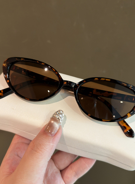 复古猫眼墨镜女红色太阳眼镜高级感防紫外线遮阳镜时尚2025新款潮