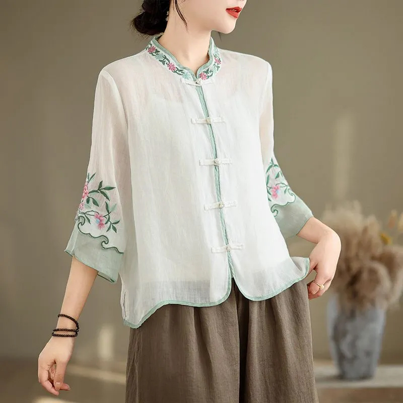 棉麻新款夏季复古民族立领刺绣衬衫女复古盘扣拼色七分袖上衣女装