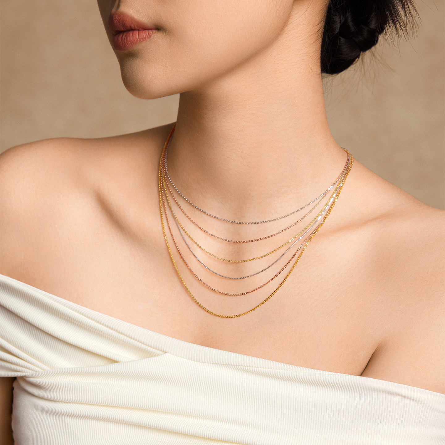 周六福18K金项链素链O字链多彩金黄金色玫瑰金锁骨链节日礼物