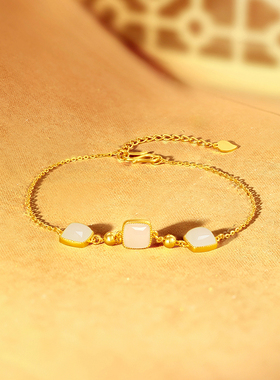 周六福黄金和田玉手链金玉其祥手串金镶玉手饰送女友圣诞礼物