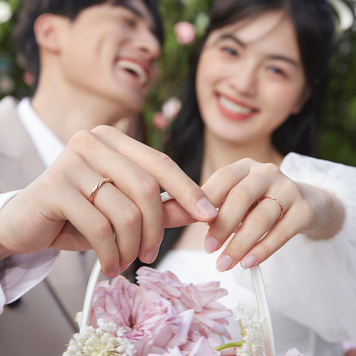 周六福18K金钻石情侣对戒天然钻石玫瑰金彩金男女戒520礼物 - 图3