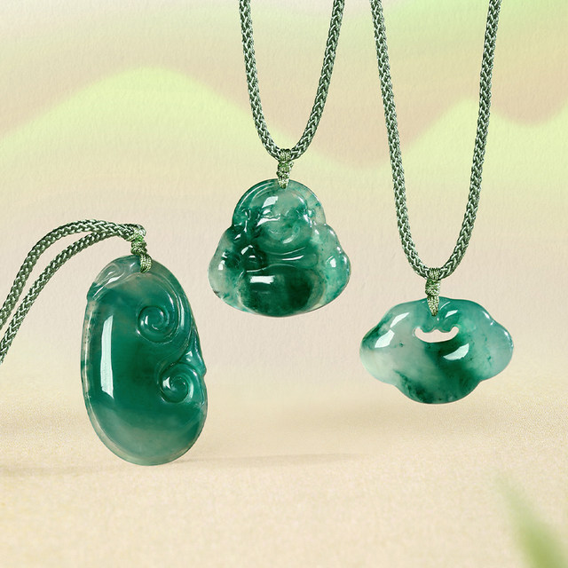 Saturday Blessing African Emerald Buddha Ruyi Pendant Pendant