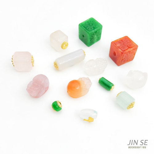 天然粉色水晶方糖干青玉红玛瑙红翡四叶草隔珠方块珠diy饰品配件 - 图1