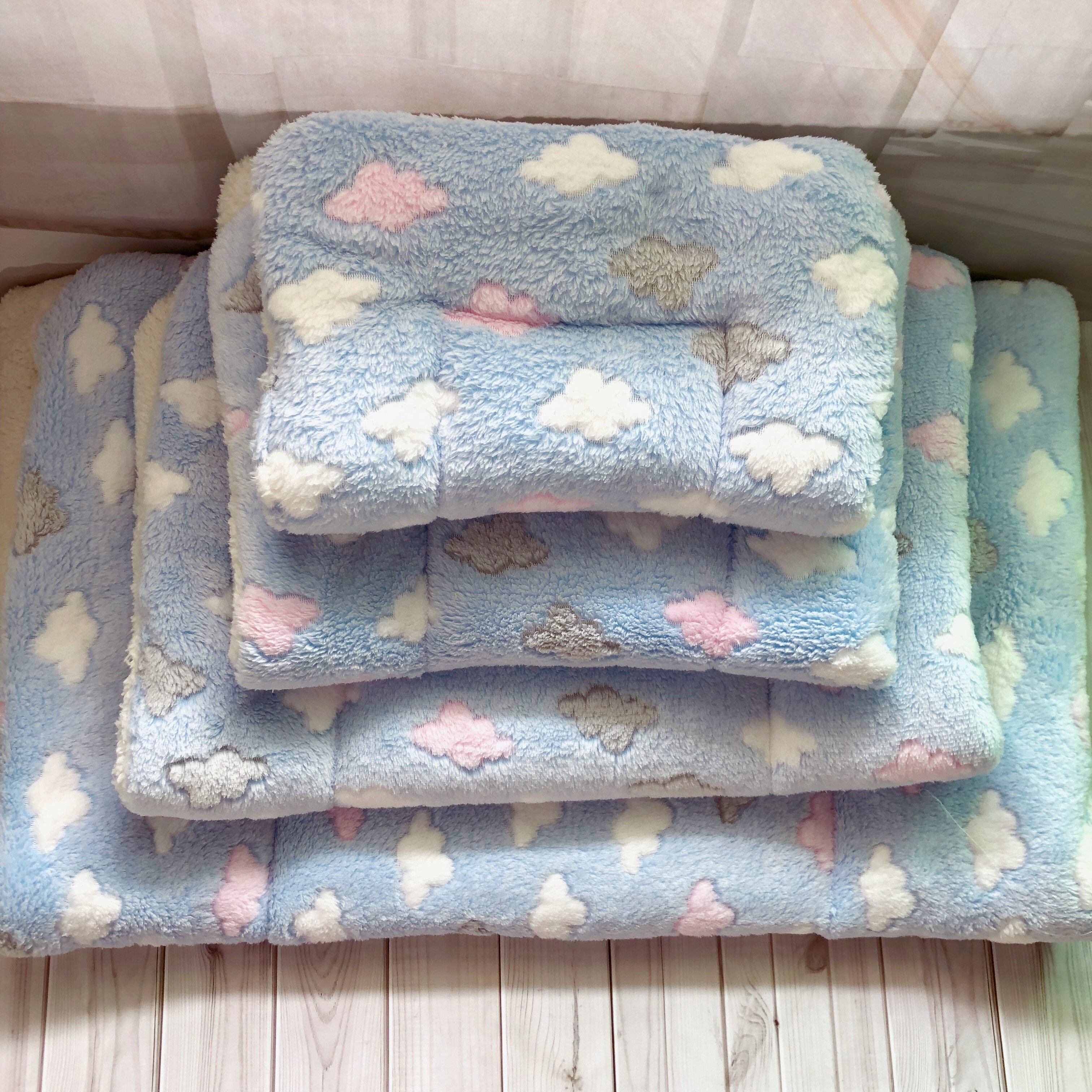 狗狗垫子冬季猫咪毛毯子秋冬款泰迪宠物床垫冬天用保暖加厚小被子,淘宝优惠券,粉丝福利购,淘宝优惠卷