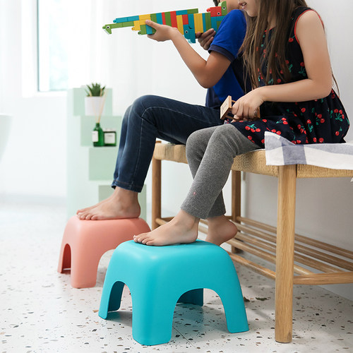 小凳子塑料板凳家用儿童小椅子加厚卡通防滑踩脚垫脚宝宝脚踏矮凳 - 图3