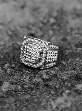 欧美风钛钢超闪满钻夜店蹦迪戒指