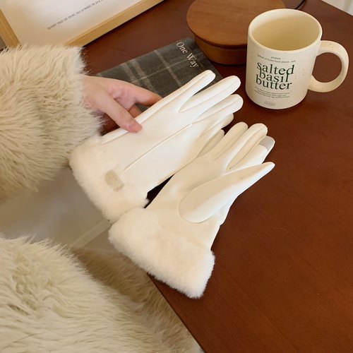 奶油系少女~陈奶奶简约治愈小熊加厚加绒保暖手套可触屏防水手套 - 图0