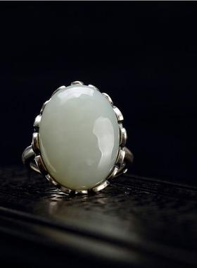 纯银镶嵌天然和田白玉活口戒指