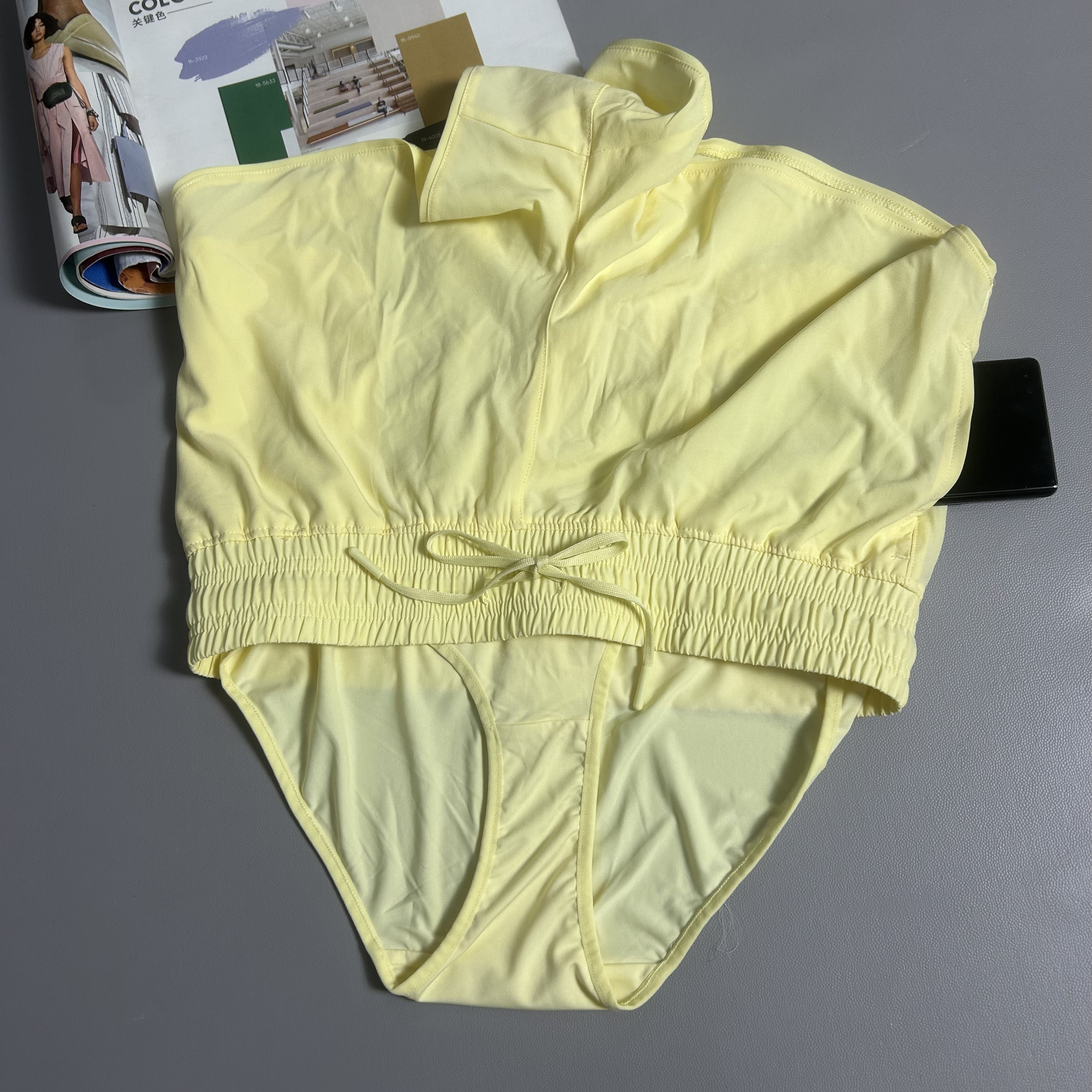 Women's running shorts triangle inner inch belt drawstring summer quick-drying three-point sports pants fake two-piece fitness outer pocket
