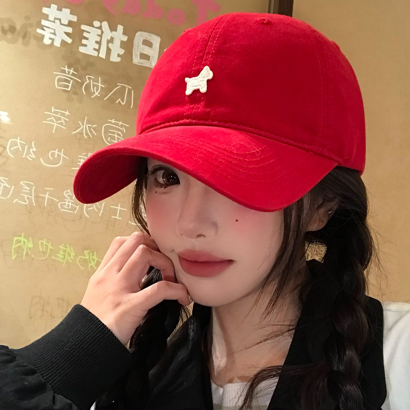 韩版刺绣小马红色棒球帽女生本命年宽帽檐大脸显脸小新款鸭舌帽子,淘宝优惠券,粉丝福利购,淘宝优惠卷