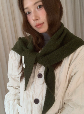 蓝色软糯针织三角围巾女秋冬季