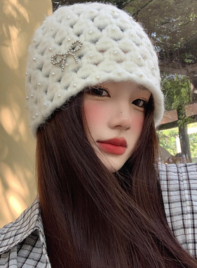 白色蝴蝶结珍珠镂空针织帽女秋冬
