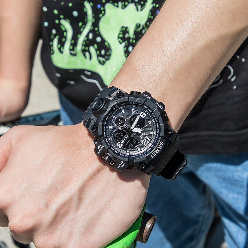 香港skmei男士初中学生运动电子表 skmei博之轮国产腕表