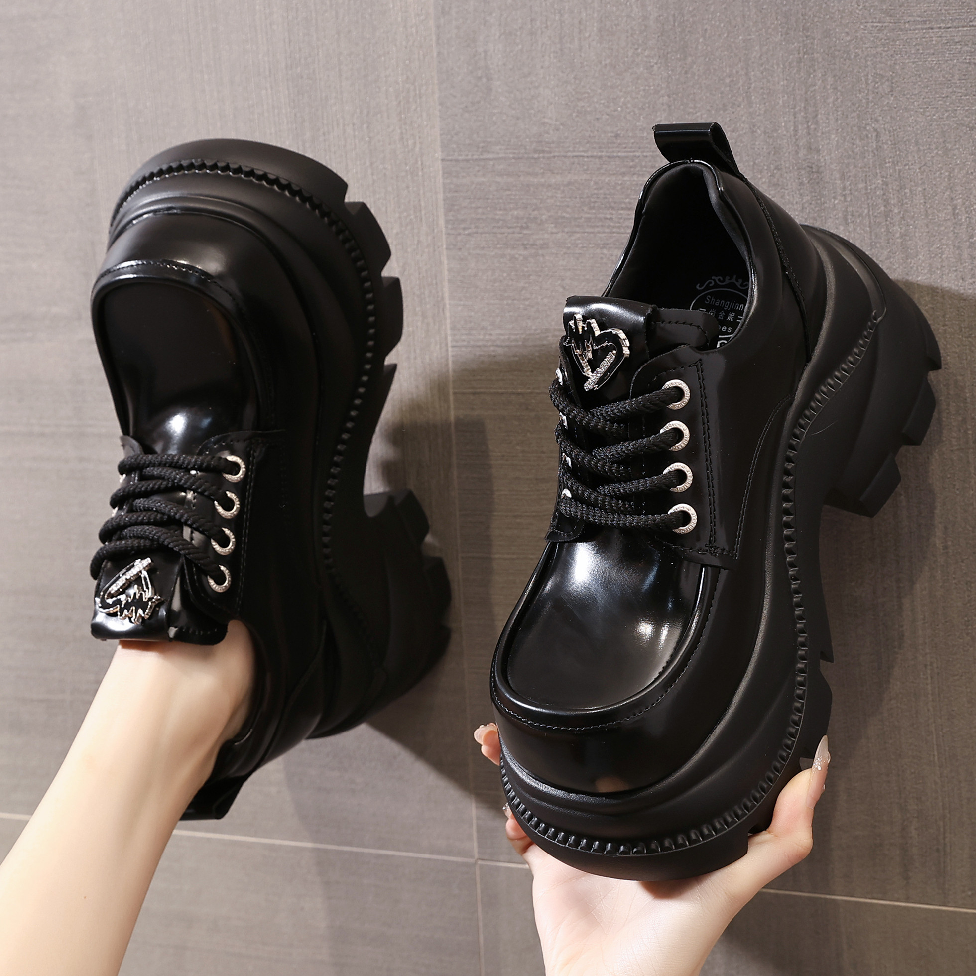 ZFCQ厚底内增高大头丑萌小皮鞋女款真皮2025秋冬潮休闲松糕乐福鞋,淘宝优惠券,粉丝福利购,淘宝优惠卷