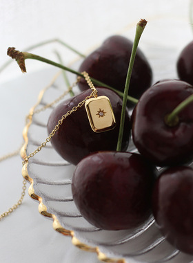 小金豆巴黎法国立体水滴八芒星石方砖项链锁骨链 钛钢镀18K金保色