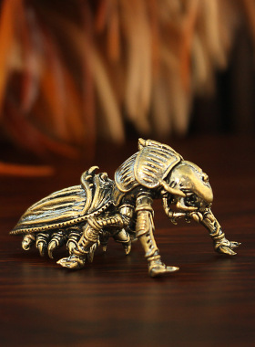 新款异形盔甲虫创意复古黄铜摆件