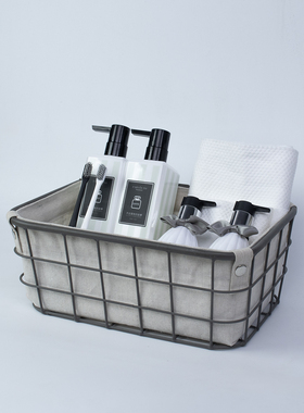 样板房间展厅卫生间浴室摆件洗漱套装沐浴露毛巾组合托盘装饰品