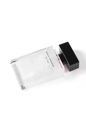 样板房间女士衣帽间衣柜软装饰品摆件口红包包托盘香水项链道具