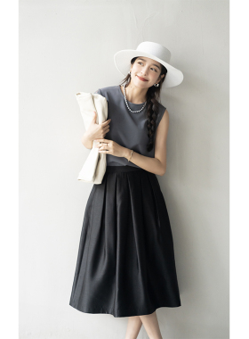 大象和长颈鹿Akoya珍珠项链