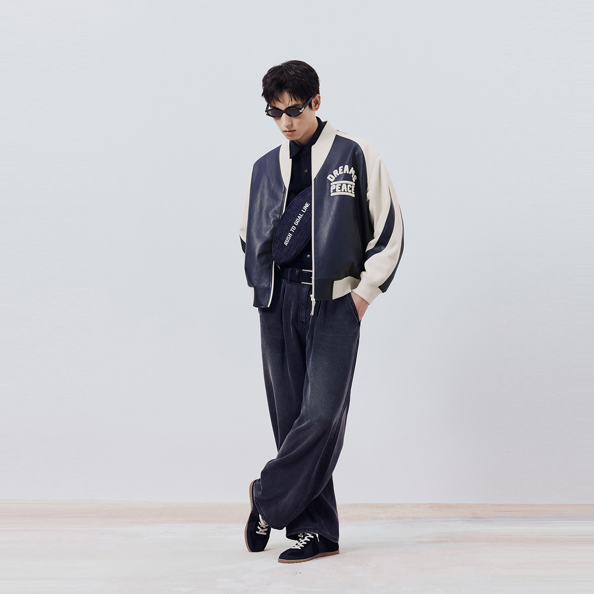 太平鸟男装 美式复古夹克男秋季潮流pu皮拼接棒球领男士外套潮,淘宝优惠券,粉丝福利购,淘宝优惠卷