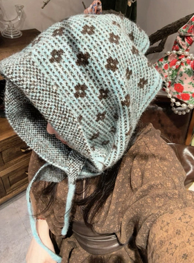 韩系复古小花三角巾女秋冬针织保暖包头巾文艺感护颈领巾小众围巾