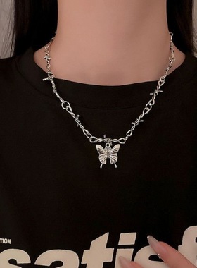 荆棘蝴蝶项链女辣妹轻奢百搭锁骨链小众轻奢颈链2022年新款配饰