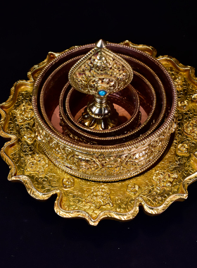 曼扎盘紫铜鎏金雕花摆件