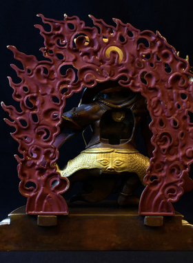 台湾纯铜鎏金鎏银雕花密宗佛像