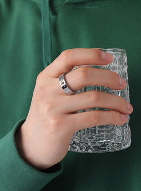 高级感小众设计潮流个性时尚男款单身食指指环钛钢不掉色戒指男潮