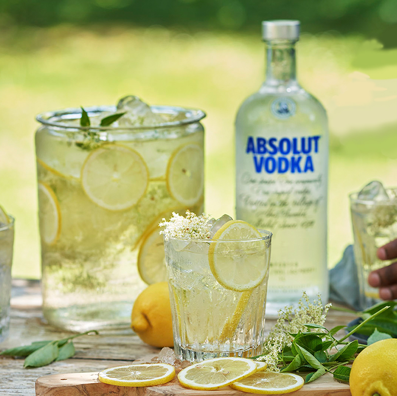 ABSOLUT官方旗舰店ABSOLUT VODKA 绝对伏特加苹果梨味700ml 原瓶进口洋酒鸡尾酒1