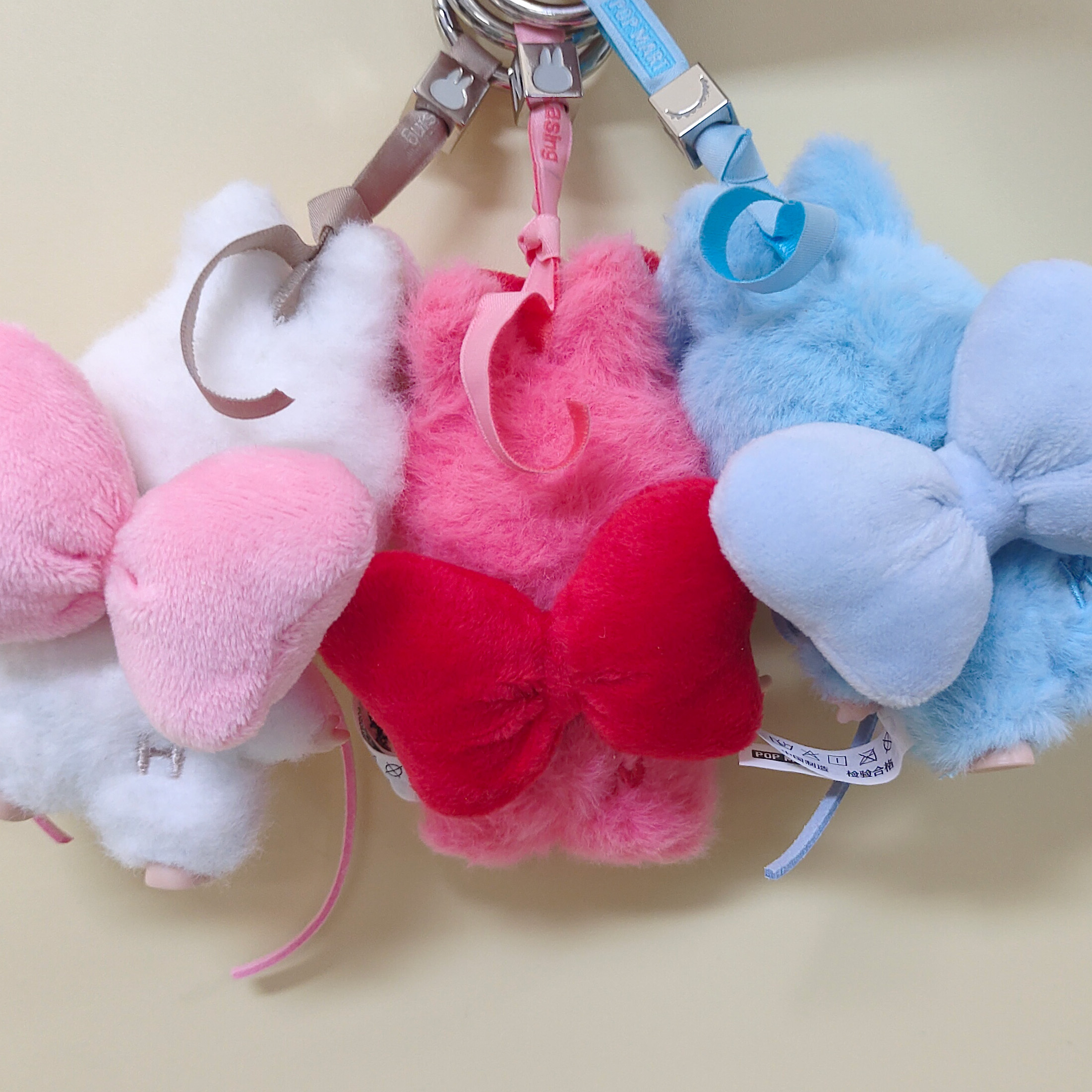 现货拉布布4代娃衣4.0公仔蝴蝶结多色换装搪胶公仔钥匙扣玩偶衣服 - 图1