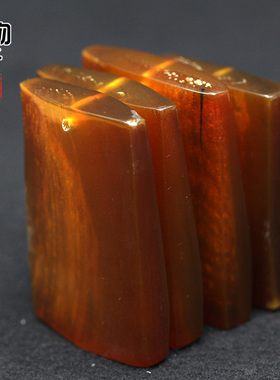 金丝牦牛角无事牌方牌吊坠背云