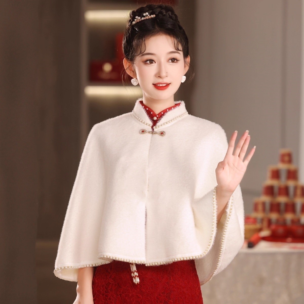 婚纱毛披肩保暖旗袍敬酒服新娘订婚礼服结婚斗篷外套披风秋冬季女 - 图0