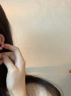 四叶草项链女锁骨链黑色脖子项圈